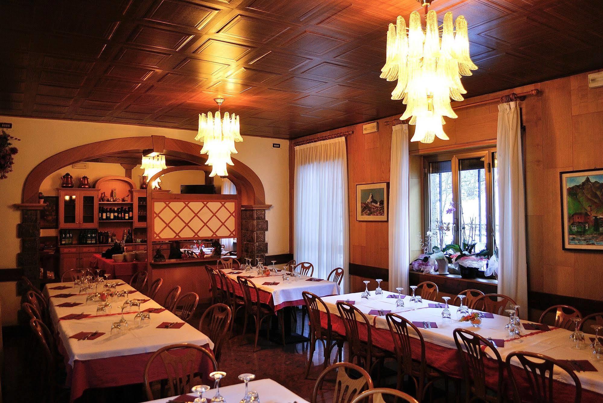 Albergo Morandi Valbondione Exteriér fotografie