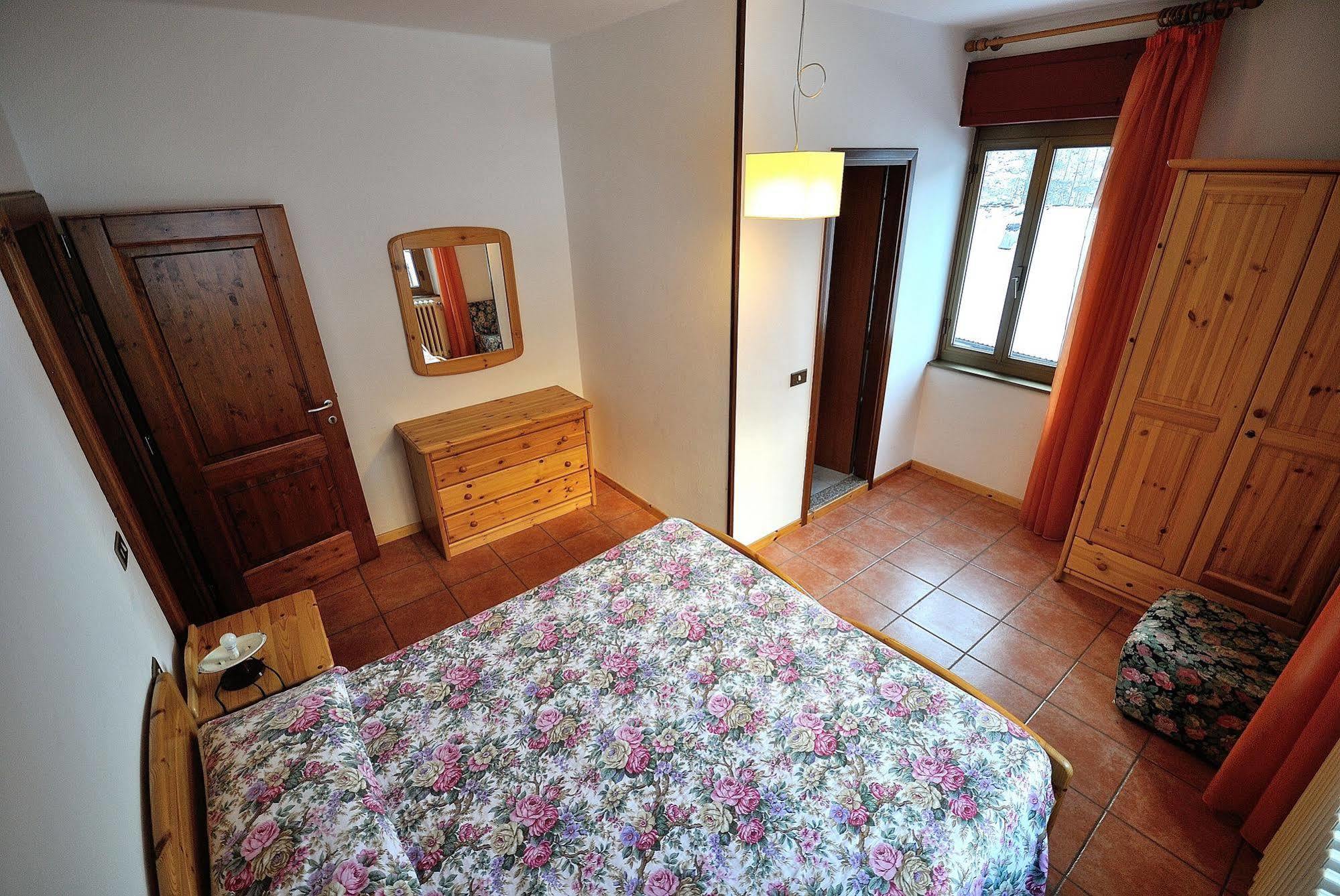 Albergo Morandi Valbondione Exteriér fotografie